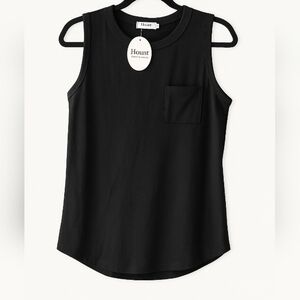 Black Sleeveless Women's Medium Top